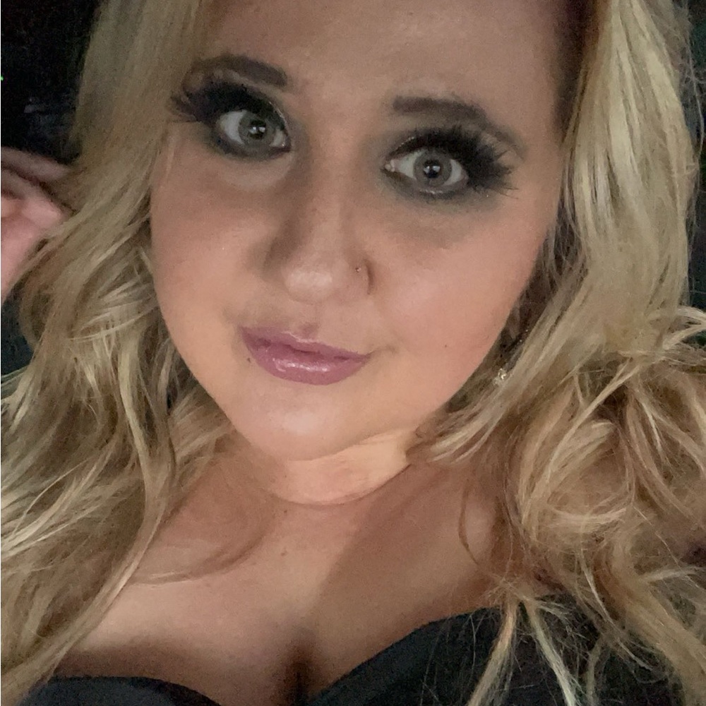 Meet your Posher, Natalie